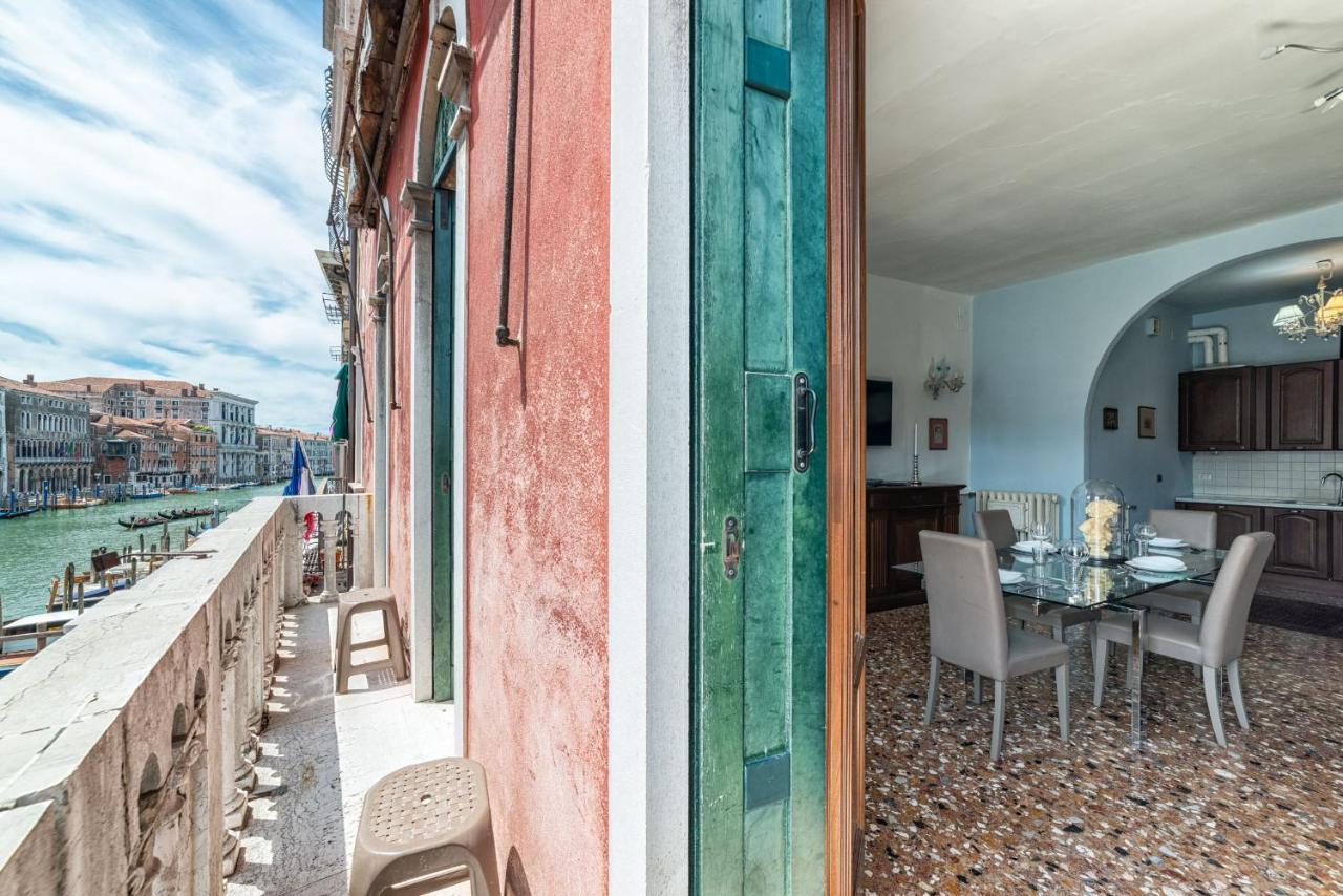Royal Rialto Apartment - Grand Canal View Venedig Exteriör bild